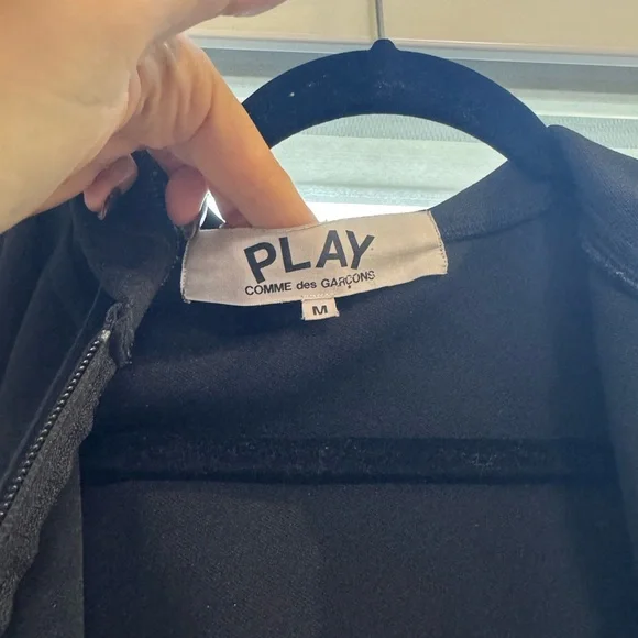 Comme De Garçons PLAY Hoodie Zip Up - Picture 5 of 6